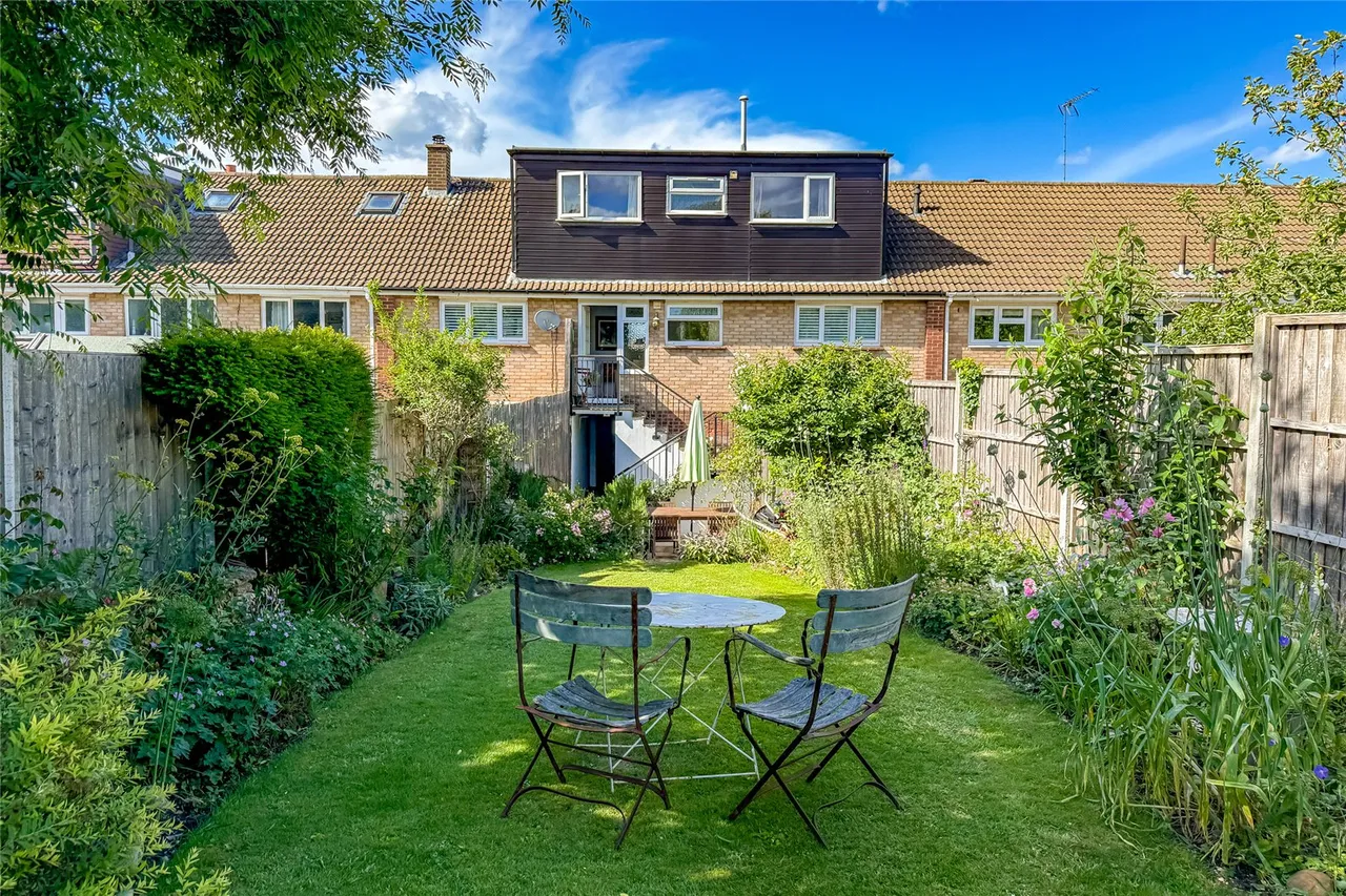 Garrard Way, Wheathampstead, Hertfordshire, AL4 8PE, photo 23
