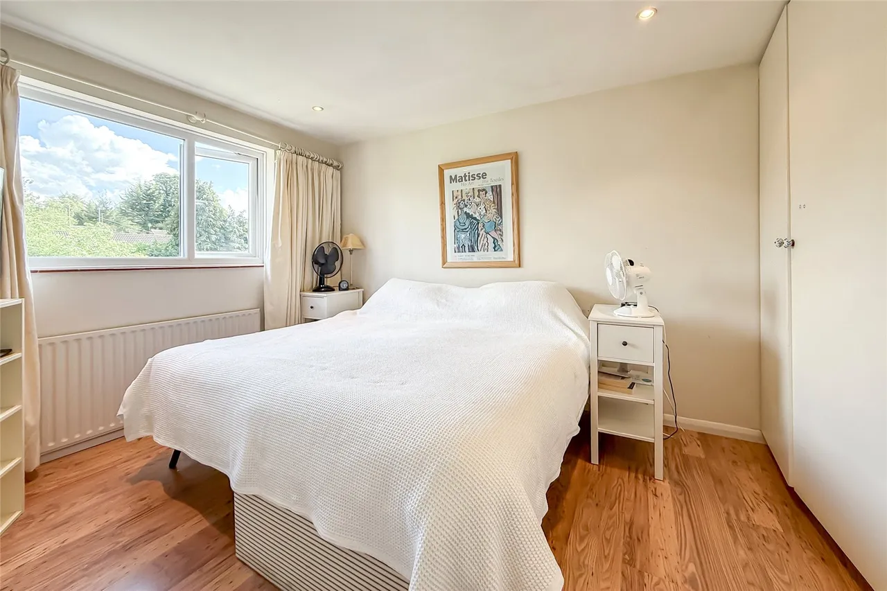 Garrard Way, Wheathampstead, Hertfordshire, AL4 8PE, photo 5