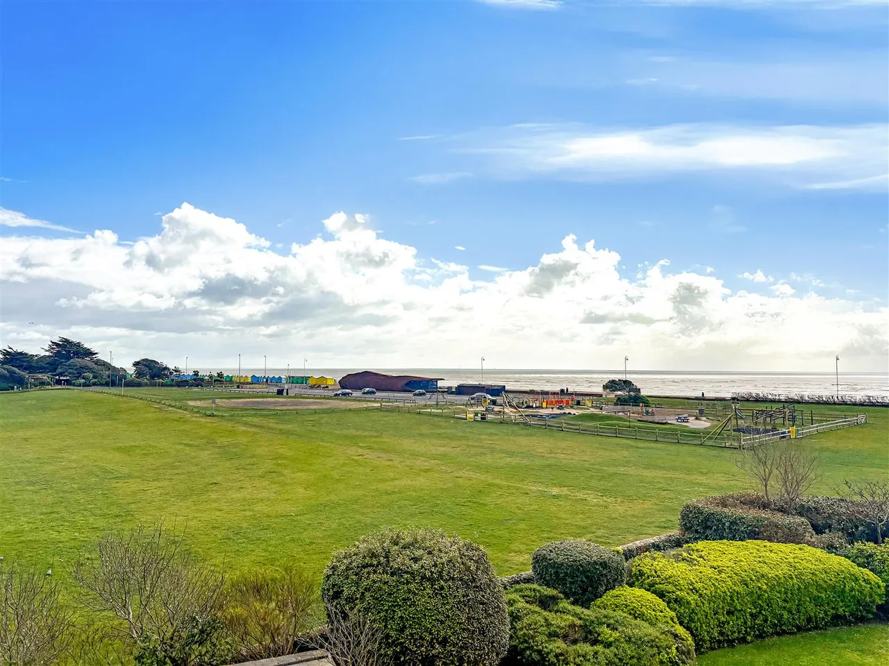 Beach Crescent, Littlehampton, photo 20