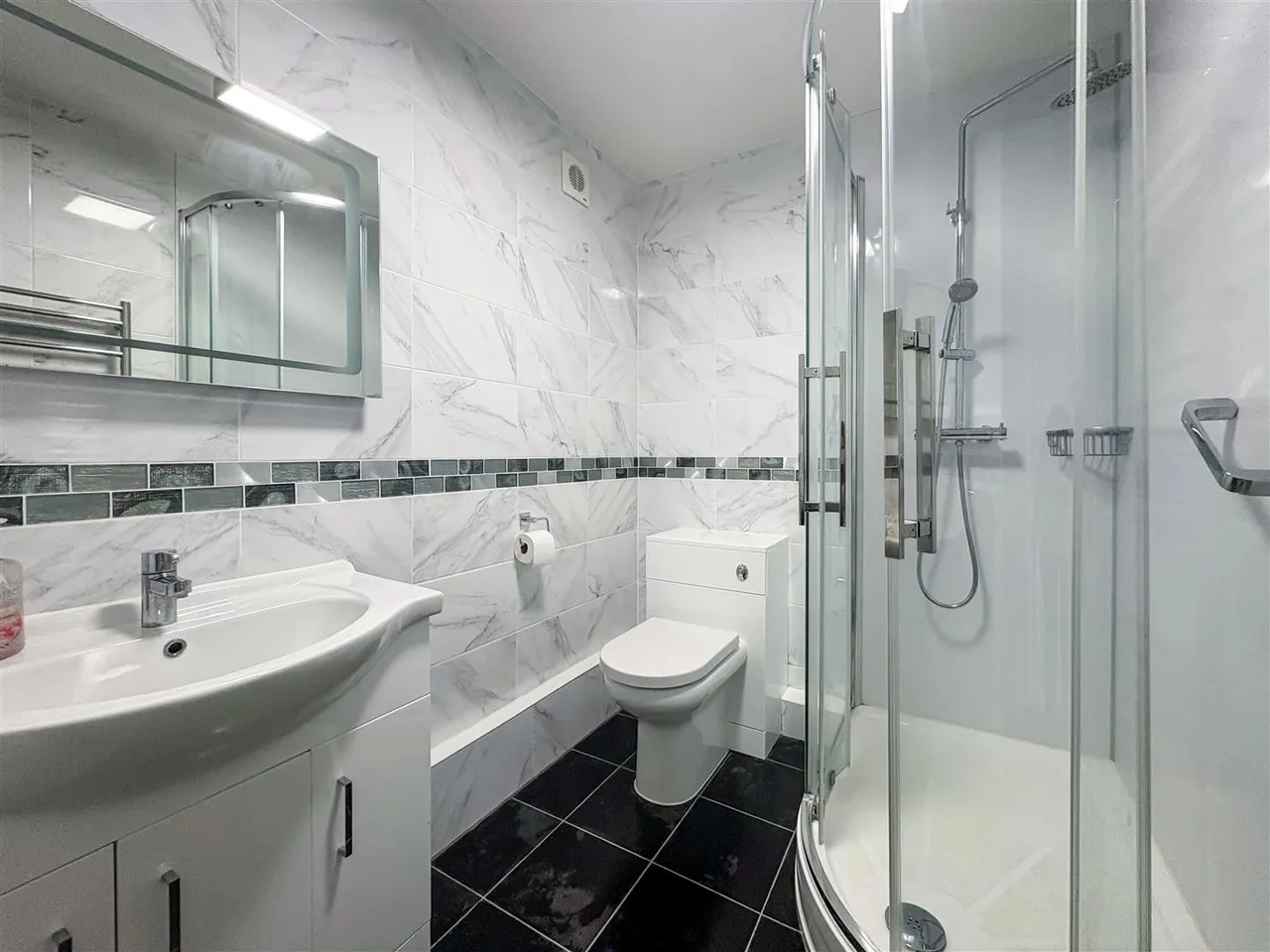Beach Crescent, Littlehampton, photo 15