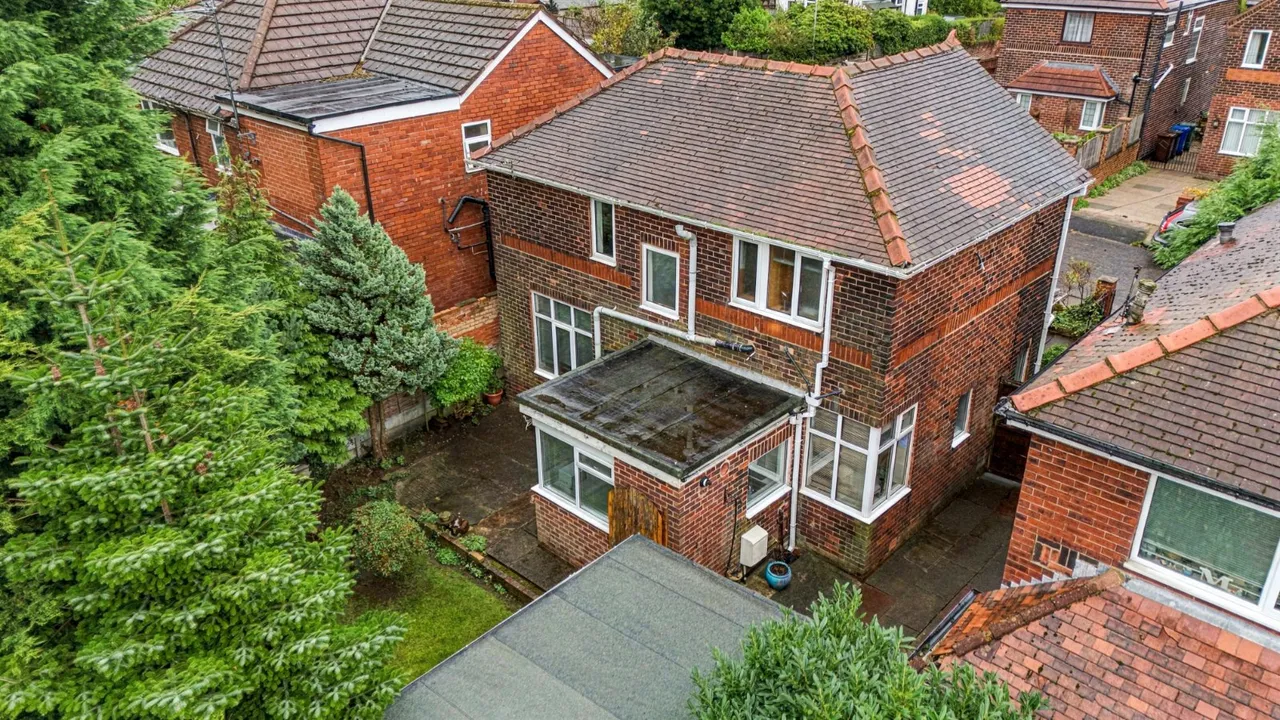 Sandy Meade, Prestwich, M25, photo 23