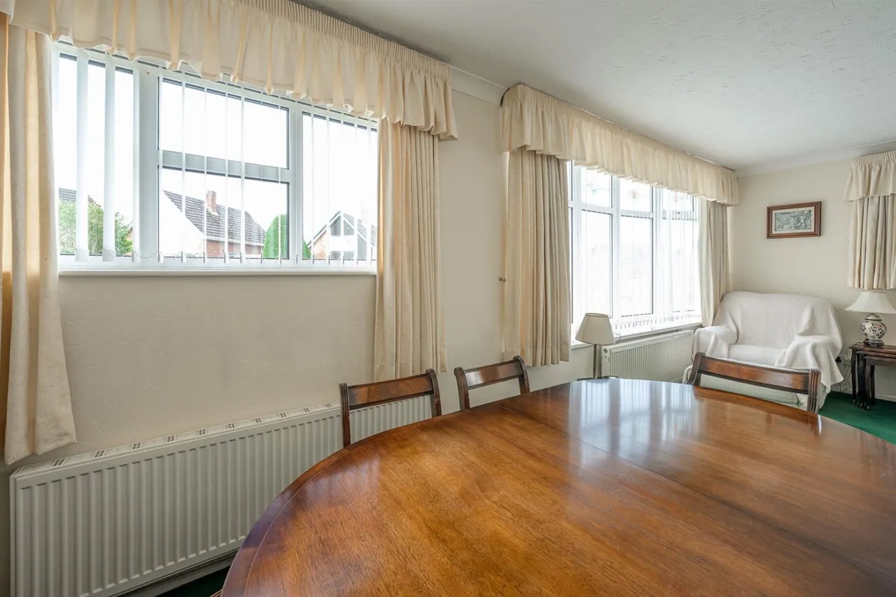 Brinley Way, Kingswinford, DY6, photo 13