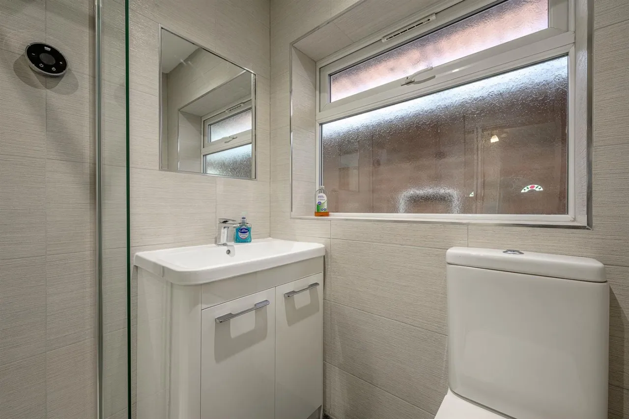 Brinley Way, Kingswinford, DY6, photo 9