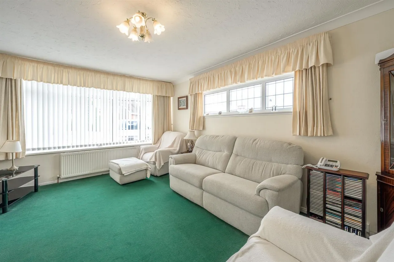 Brinley Way, Kingswinford, DY6, photo 3