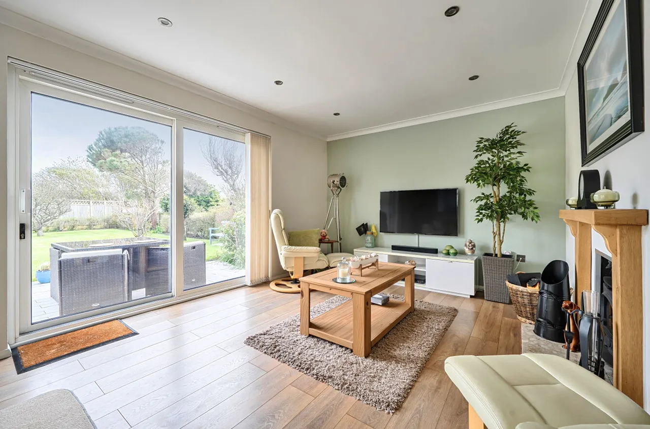 Sandringham Close, Bracklesham Bay, PO20, photo 9
