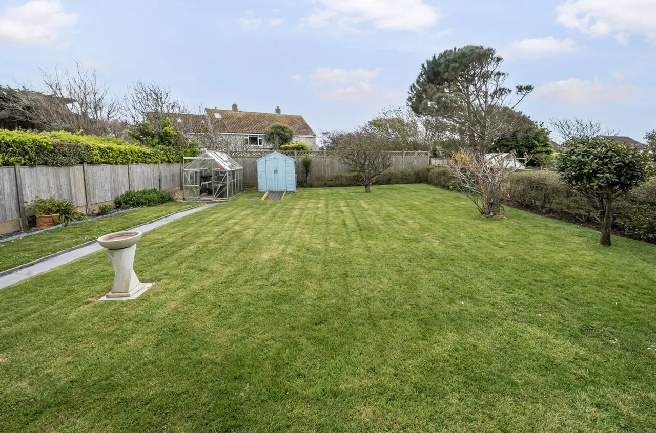 Sandringham Close, Bracklesham Bay, PO20, photo 17