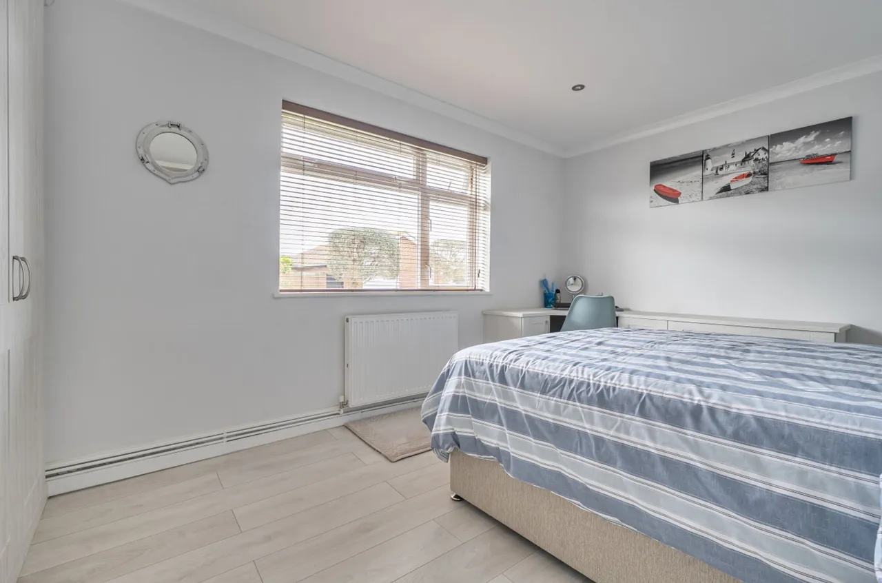 Sandringham Close, Bracklesham Bay, PO20, photo 11