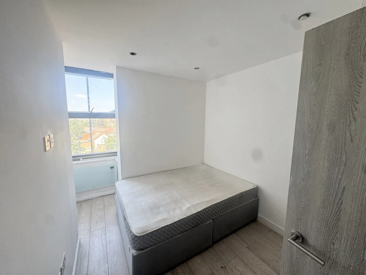 Northolt Road, Harrow, HA2, photo 5