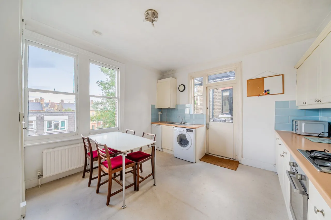 Mowll Street, Oval, London, SW9, photo 9
