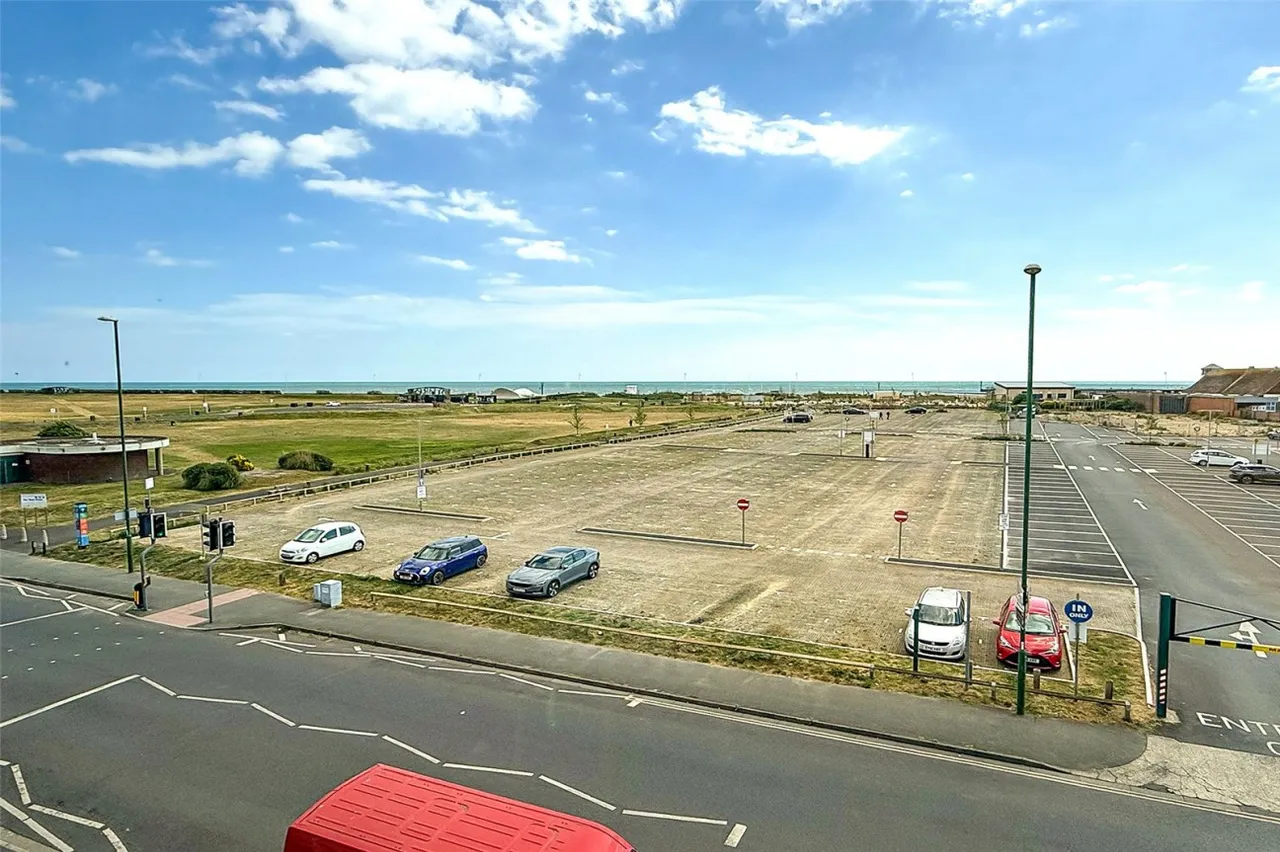 Littlehampton, BN17, photo 5