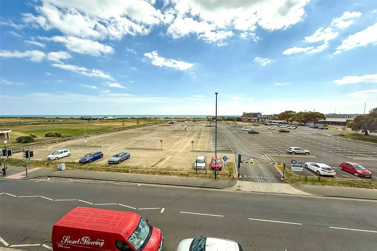 Littlehampton, BN17, photo 9