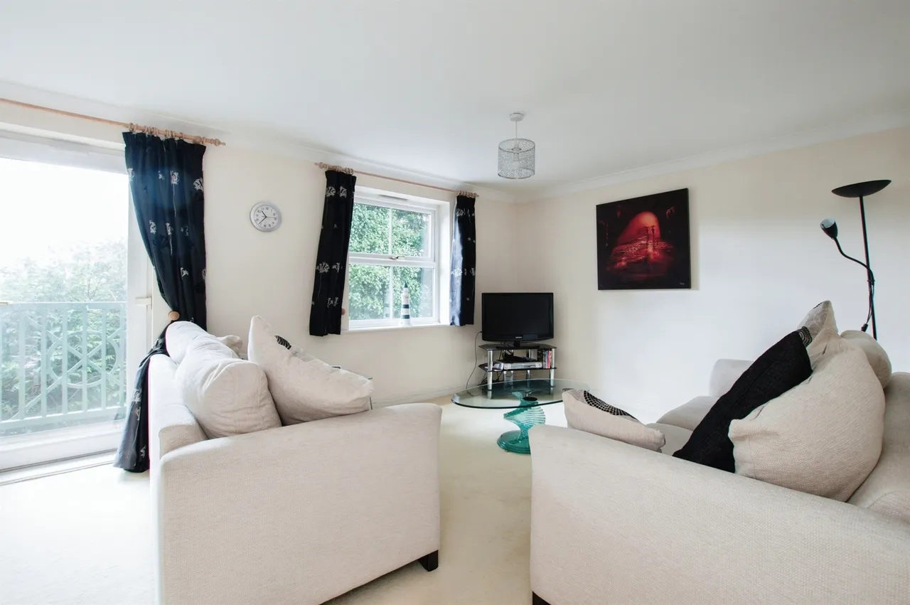 St. Stephens Road, Bournemouth, BH2, photo 2