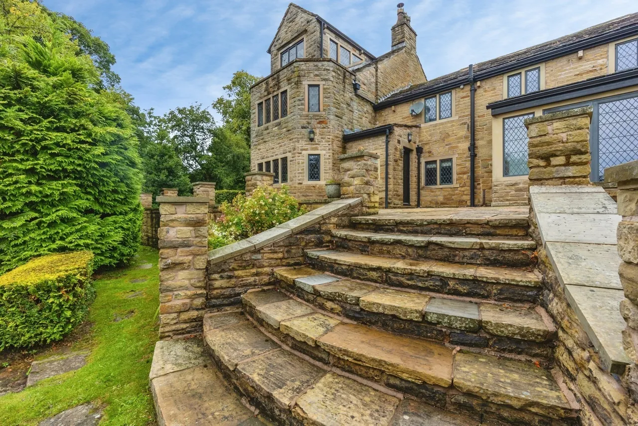 Hobson Moor Road, Mottram, Hyde, Greater Manchester, SK14, photo 2