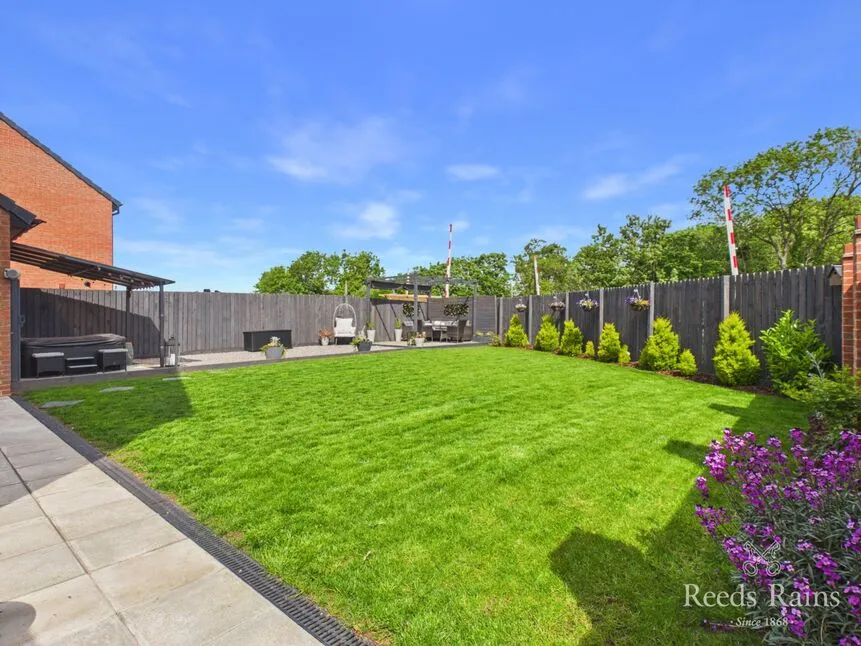 Greenfield Way, Stockton-on-Tees, Durham, TS19, photo 10