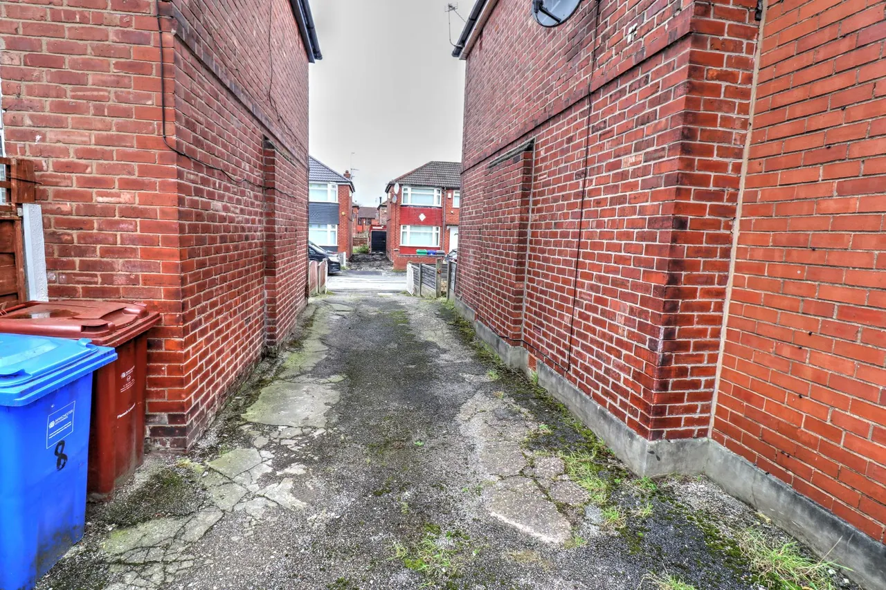Seddon Avenue, Manchester, M18, photo 19