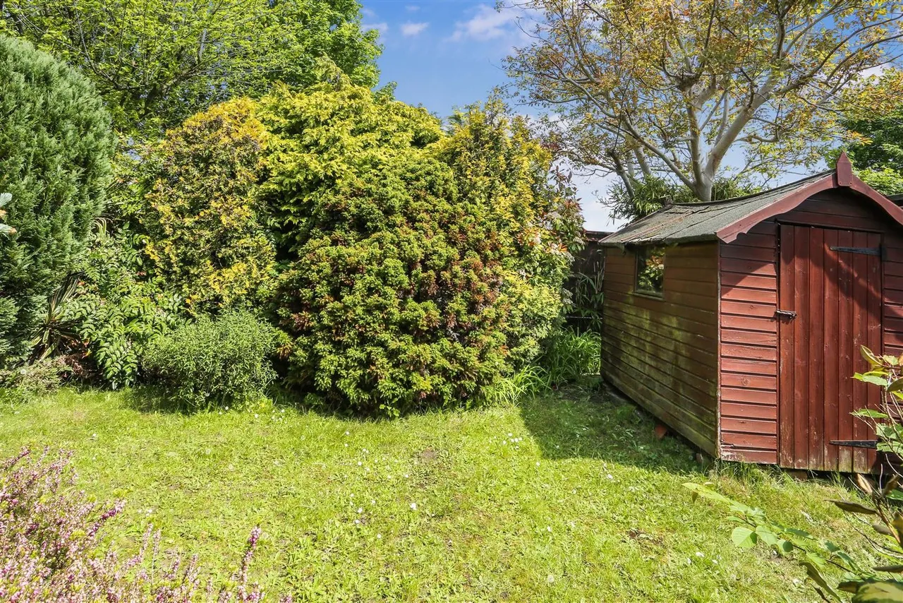 Warnham Court Road, Carshalton, SM5 3ND, photo 10