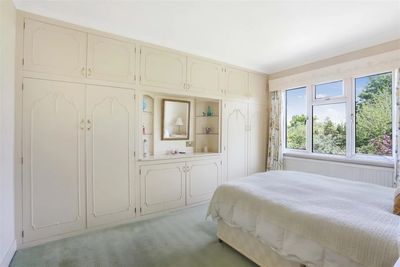 Warnham Court Road, Carshalton, SM5 3ND, photo 18