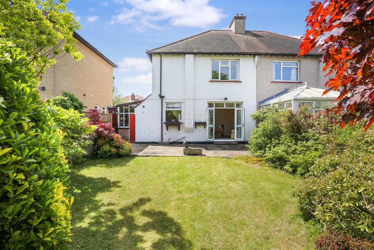 Warnham Court Road, Carshalton, SM5 3ND, photo 11