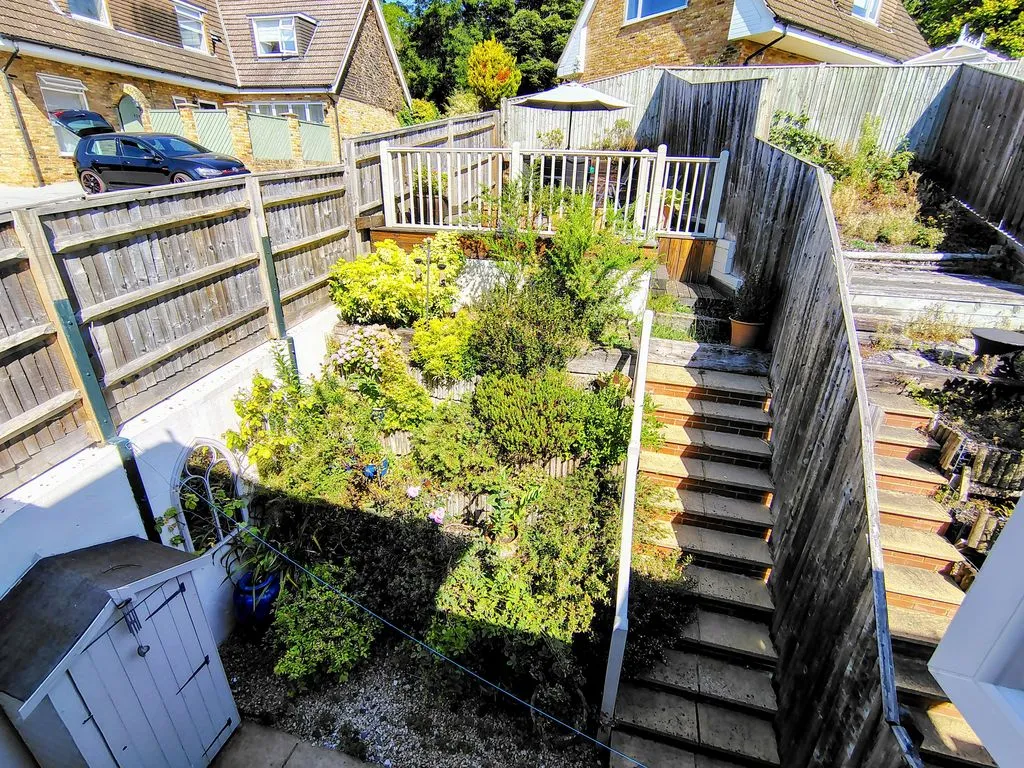 Willowbank, Marlow SL7 3NB, photo 8