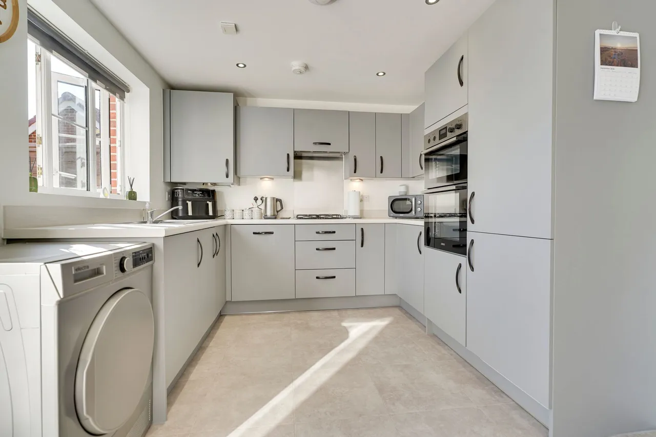Truswell Crescent, Sawbridgeworth, CM21, photo 7
