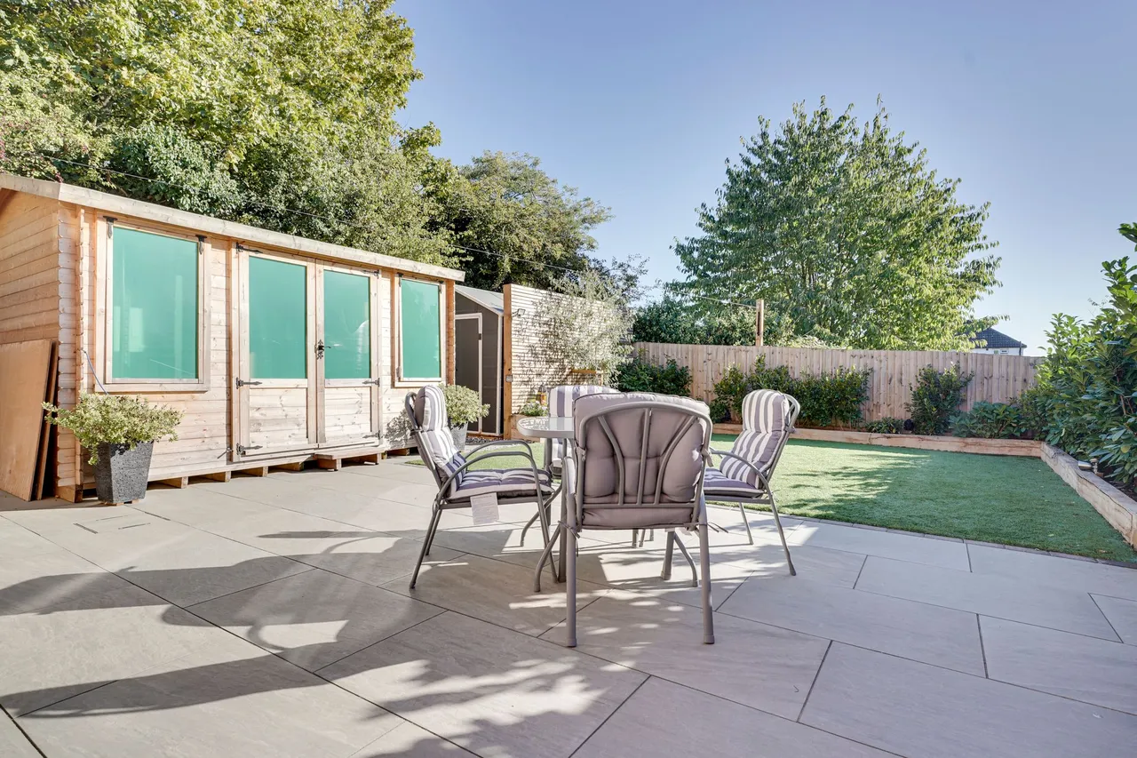 Truswell Crescent, Sawbridgeworth, CM21, photo 16