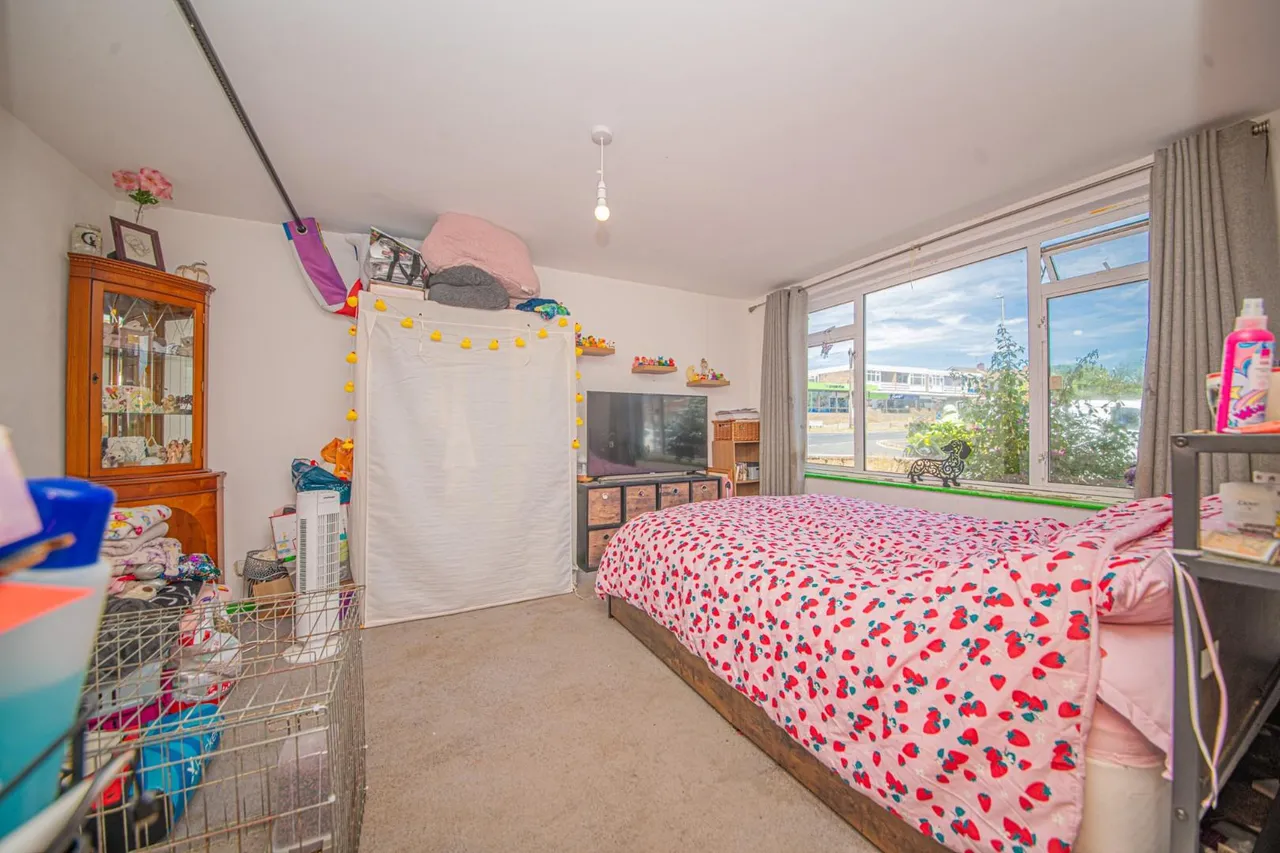Witt Road, Fair Oak, Eastleigh, Hampshire, SO50 7FQ, photo 5