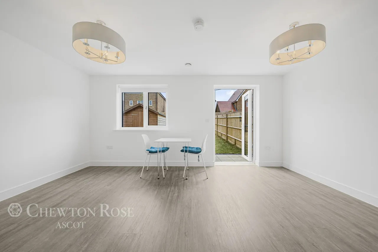 Heatherwood Road, Ascot, photo 7