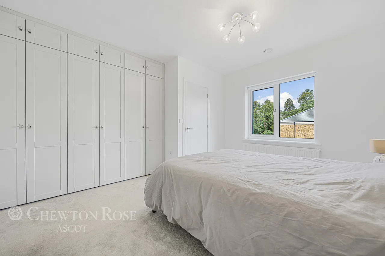 Heatherwood Road, Ascot, photo 12