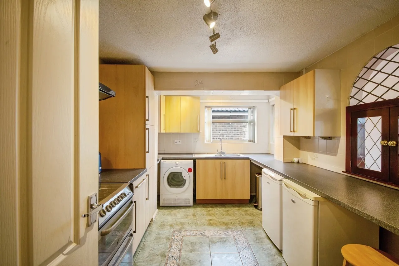 Markbrook Drive, High Green, Sheffield, S35, photo 11