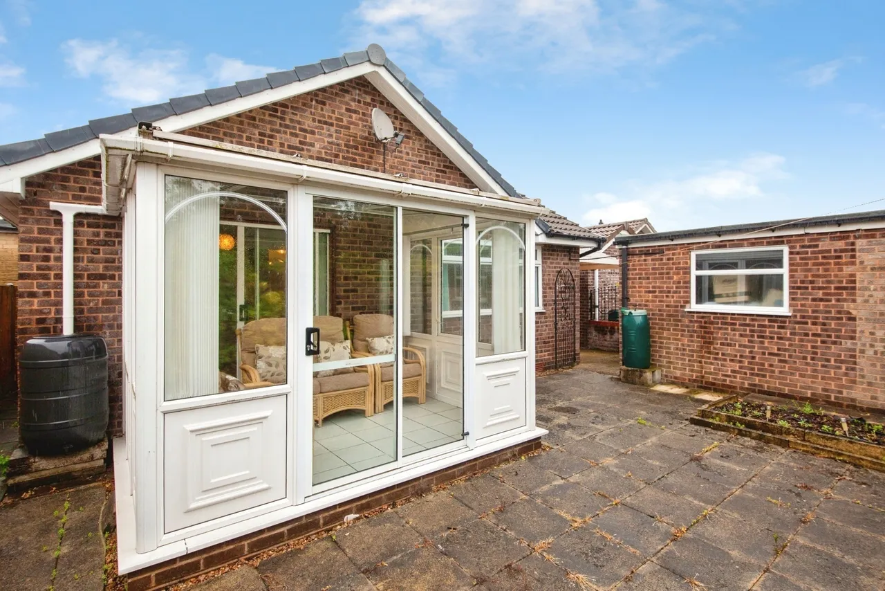 Markbrook Drive, High Green, Sheffield, S35, photo 13