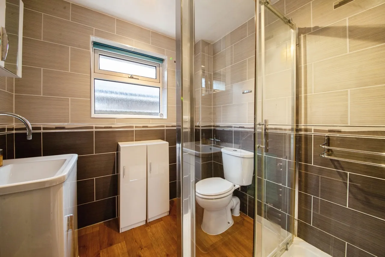Markbrook Drive, High Green, Sheffield, S35, photo 15