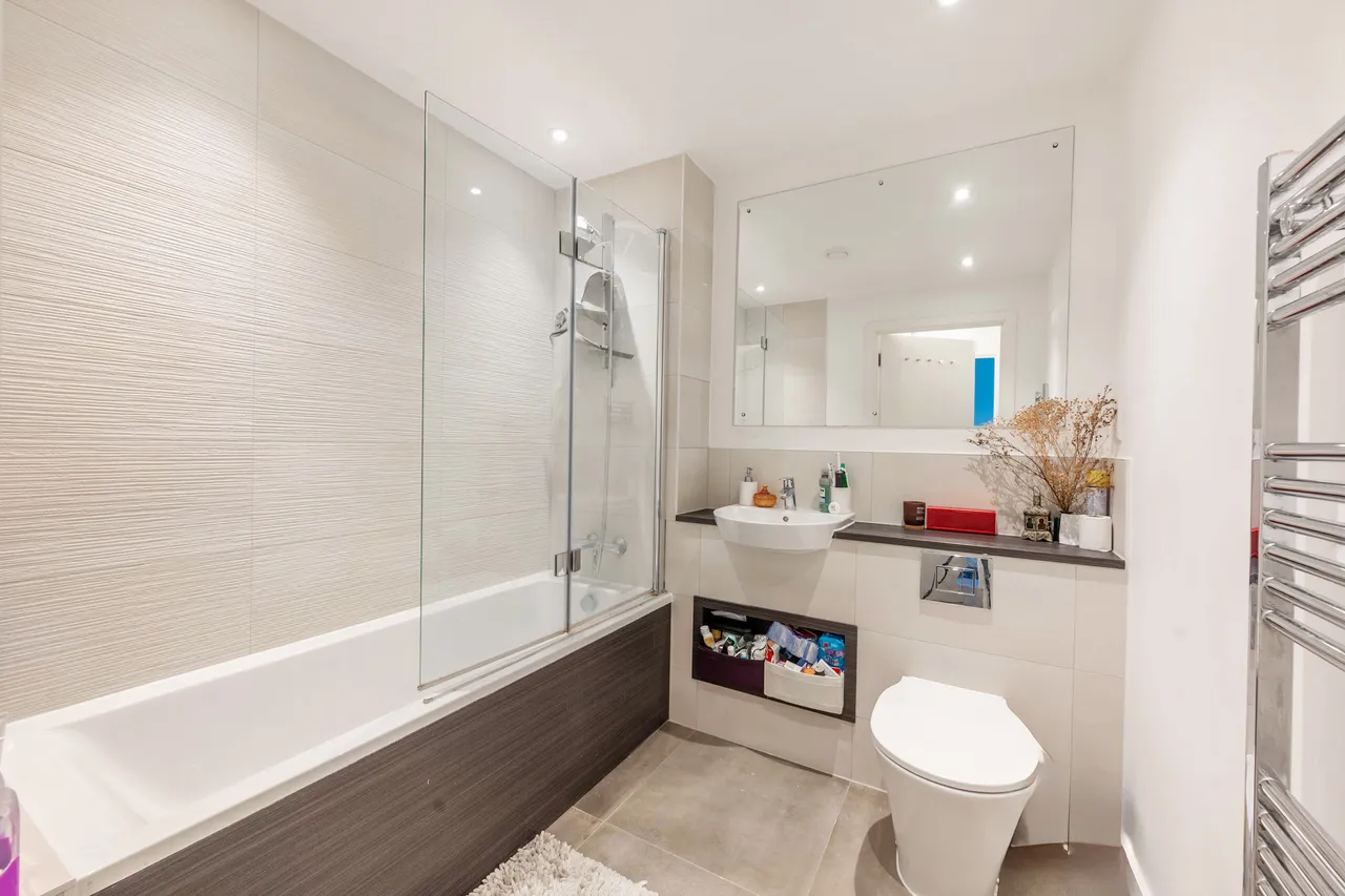Flat 58, Moore House, HARROW, photo 9