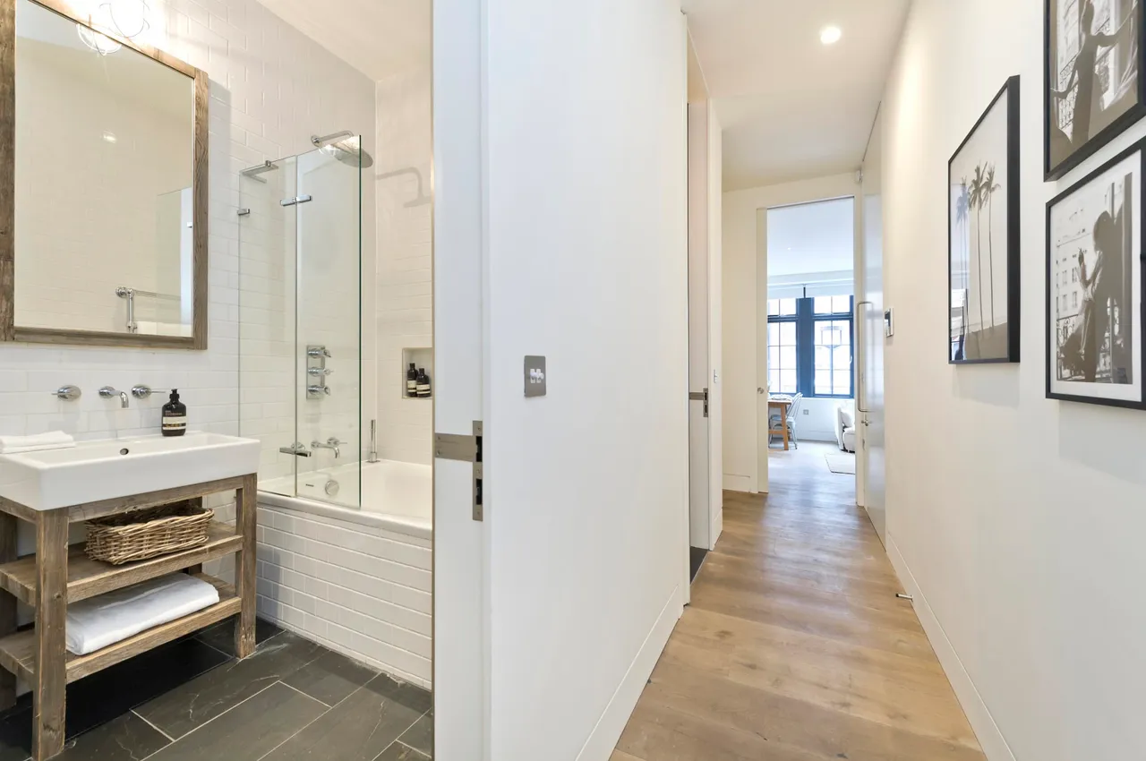 Great Titchfield Street, Fitzrovia, London, W1W 6RH, photo 18