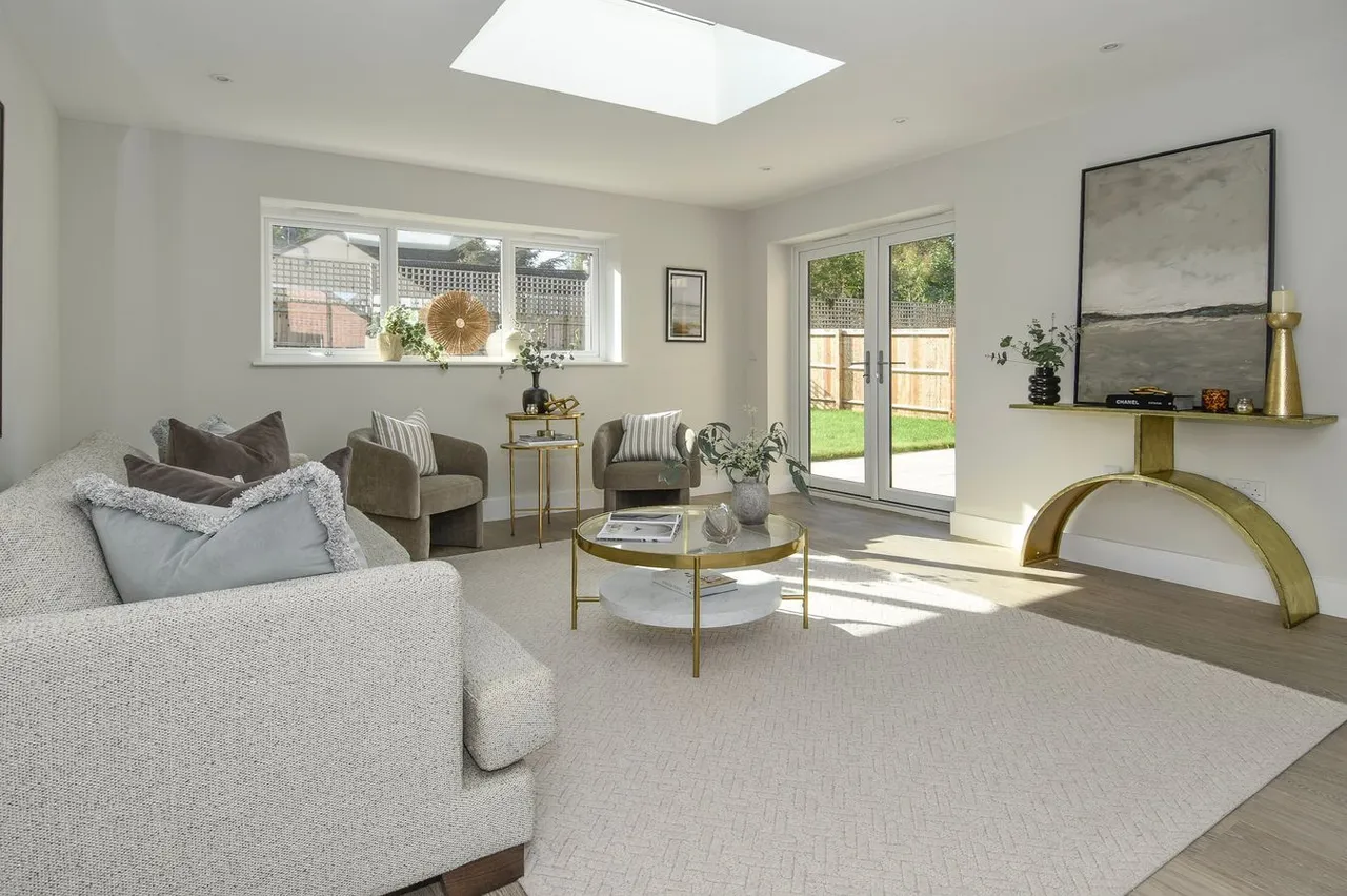 The Close, Wedmore, BS28, photo 4
