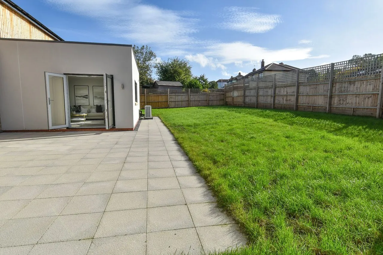 The Close, Wedmore, BS28, photo 27