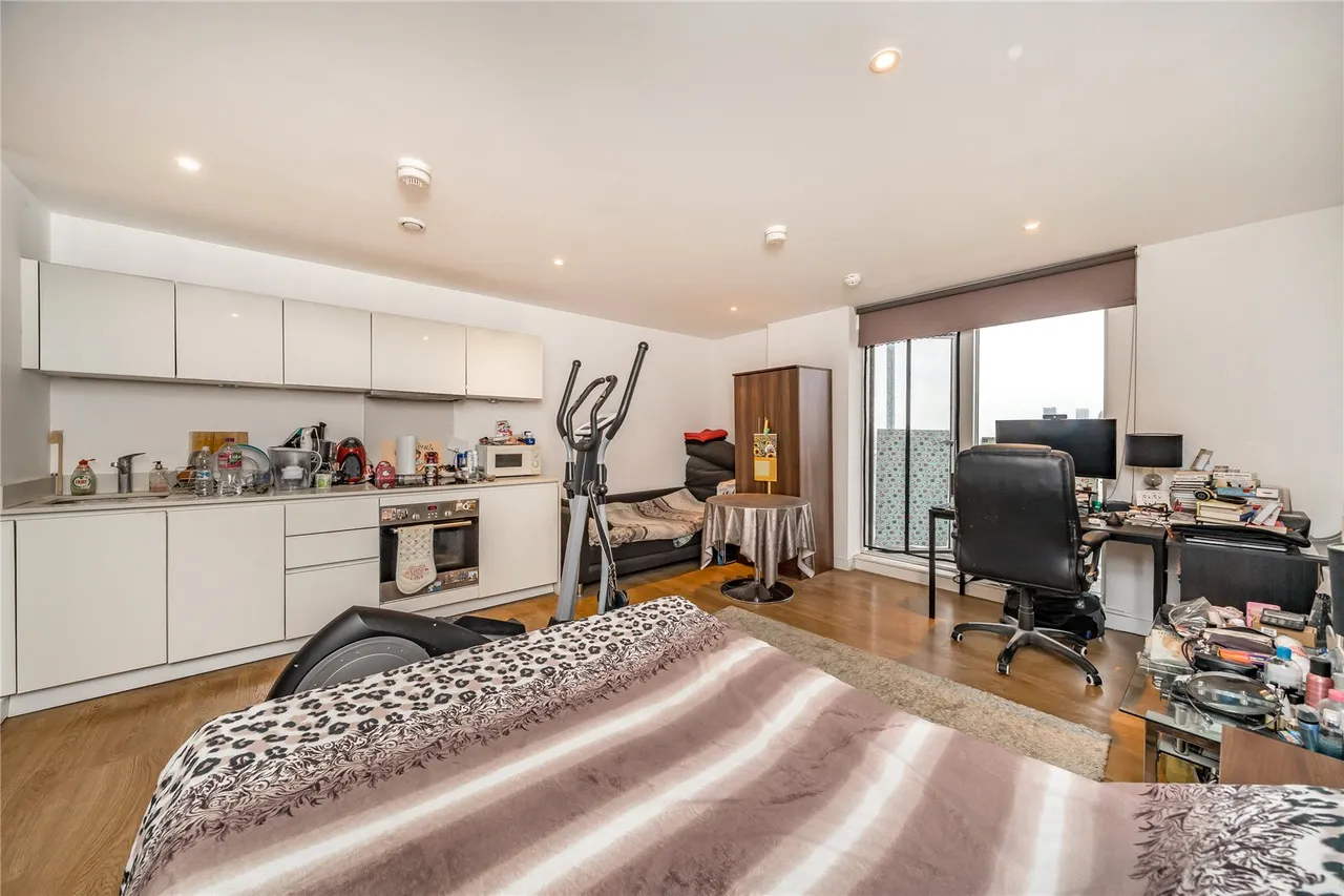 Seven Sea Gardens, Bromley By Bow, E3, photo 4