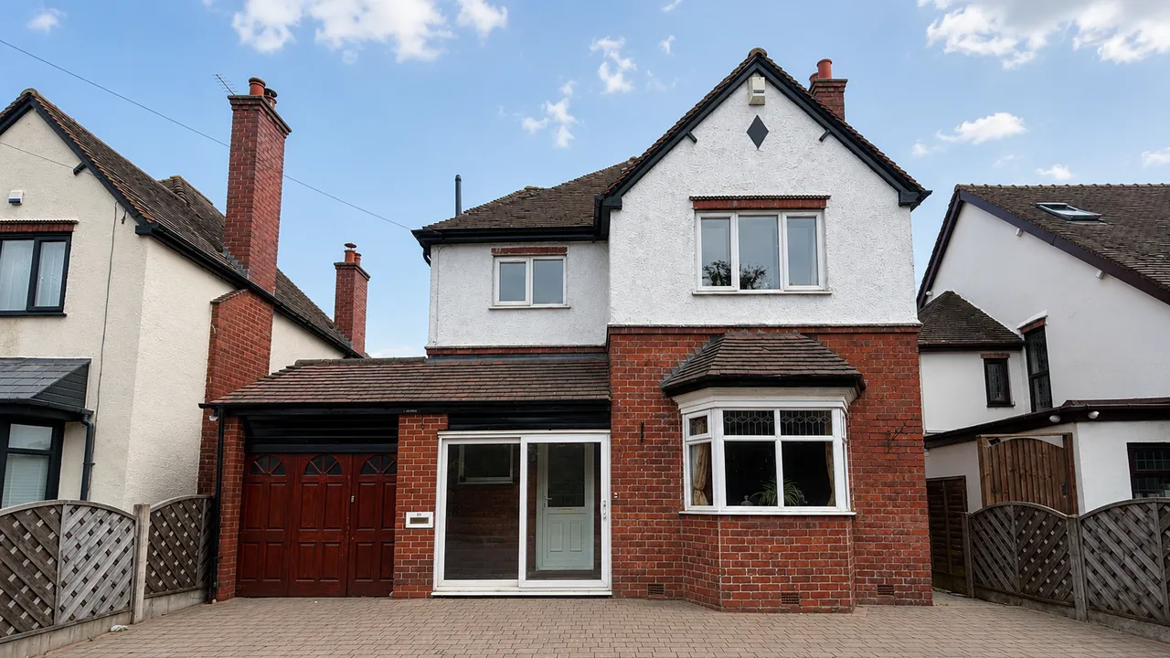 4 bed property for sale — Kidderminster Road, Hagley, Stourbridge