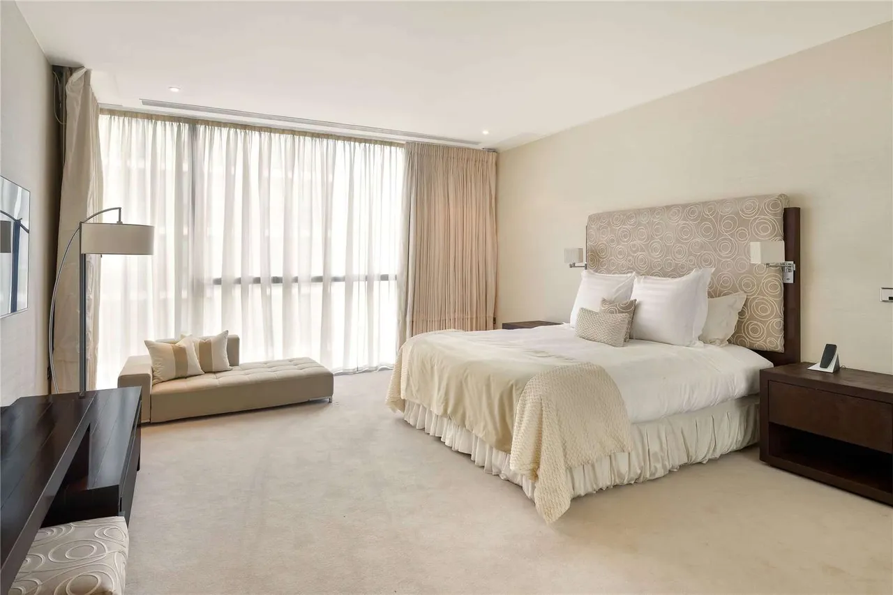 Knightsbridge, London, SW7 1RH, photo 5