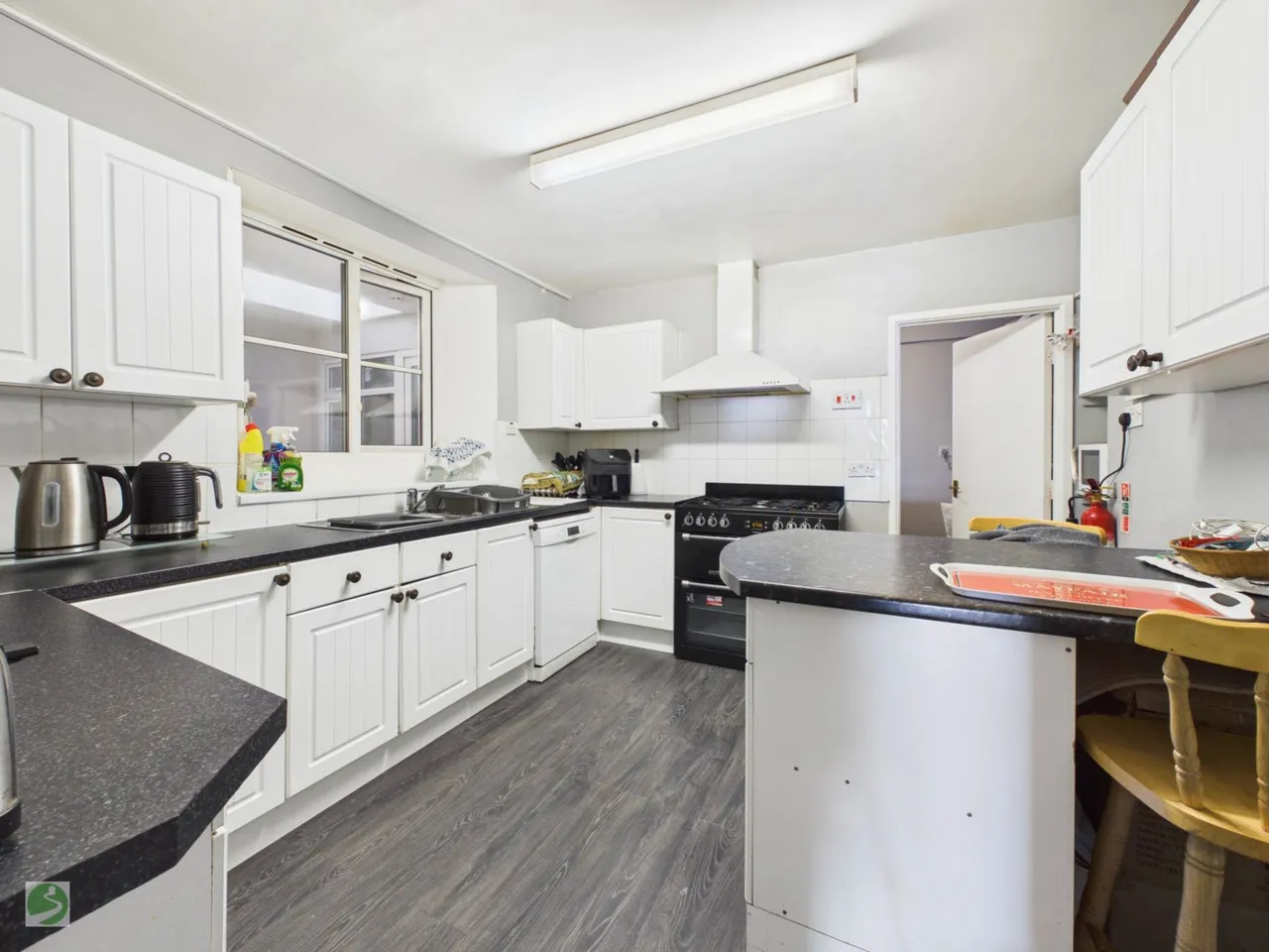 Bridgend, Fore Street, East Looe, PL13 1HH, photo 5