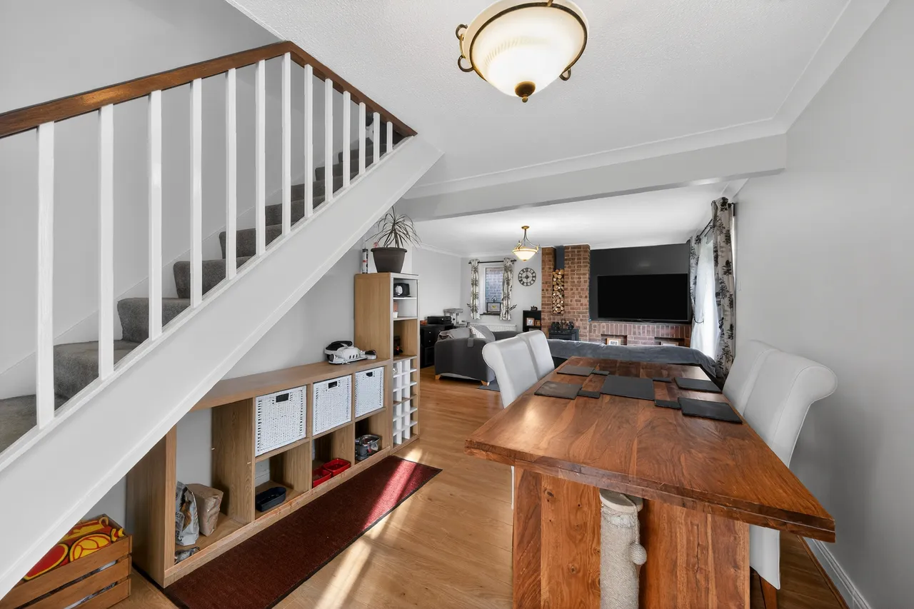 Gorrell Close, Tingewick, Buckingham, photo 9