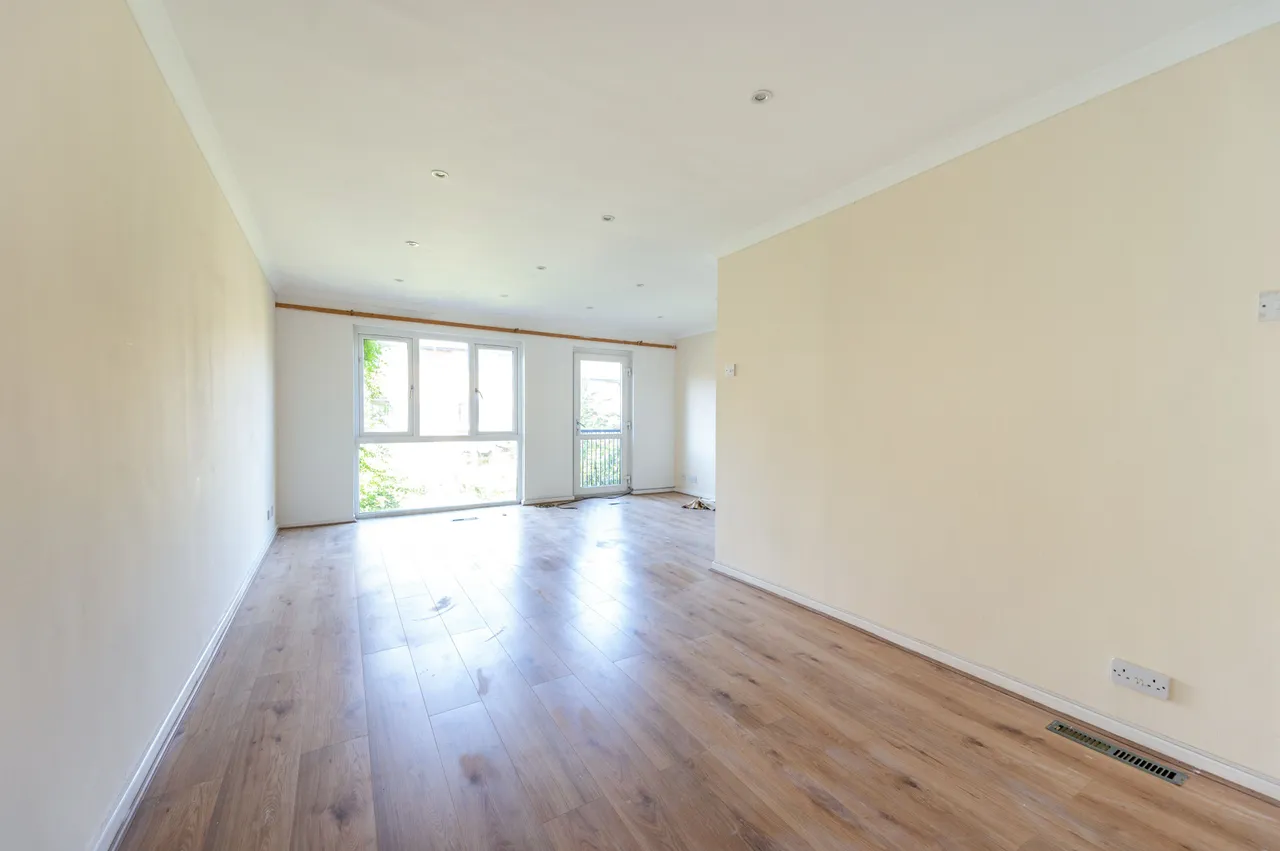 8 Deans Close, Croydon, photo 8