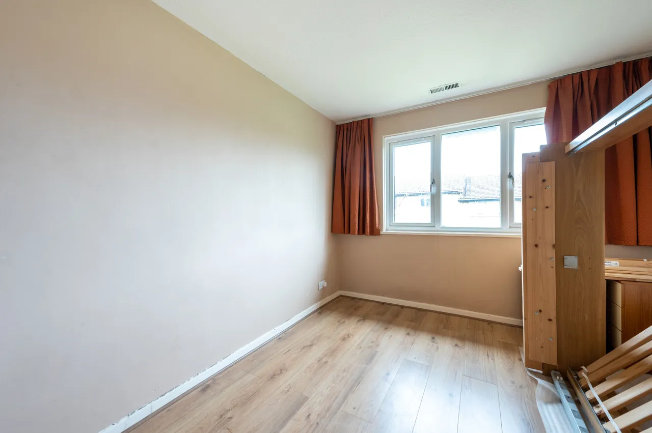 8 Deans Close, Croydon, photo 6