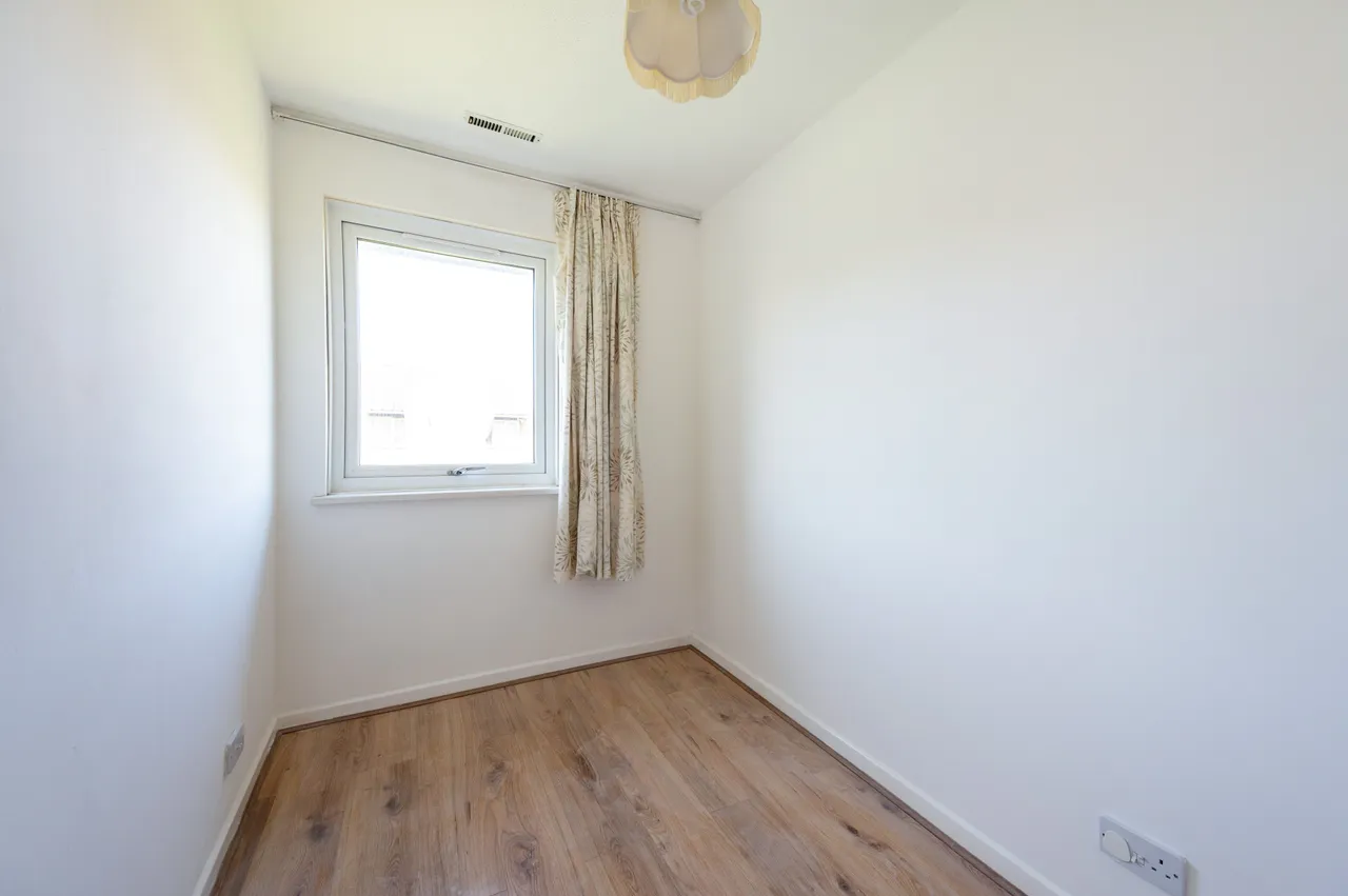 8 Deans Close, Croydon, photo 10