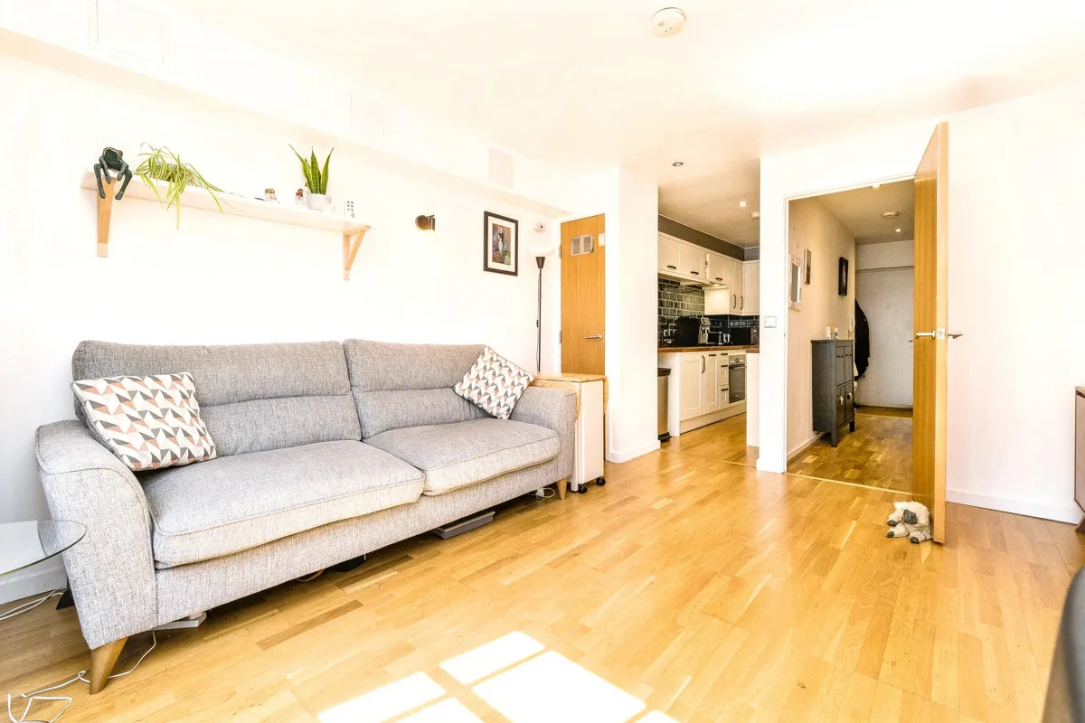 Romford, RM2, photo 7