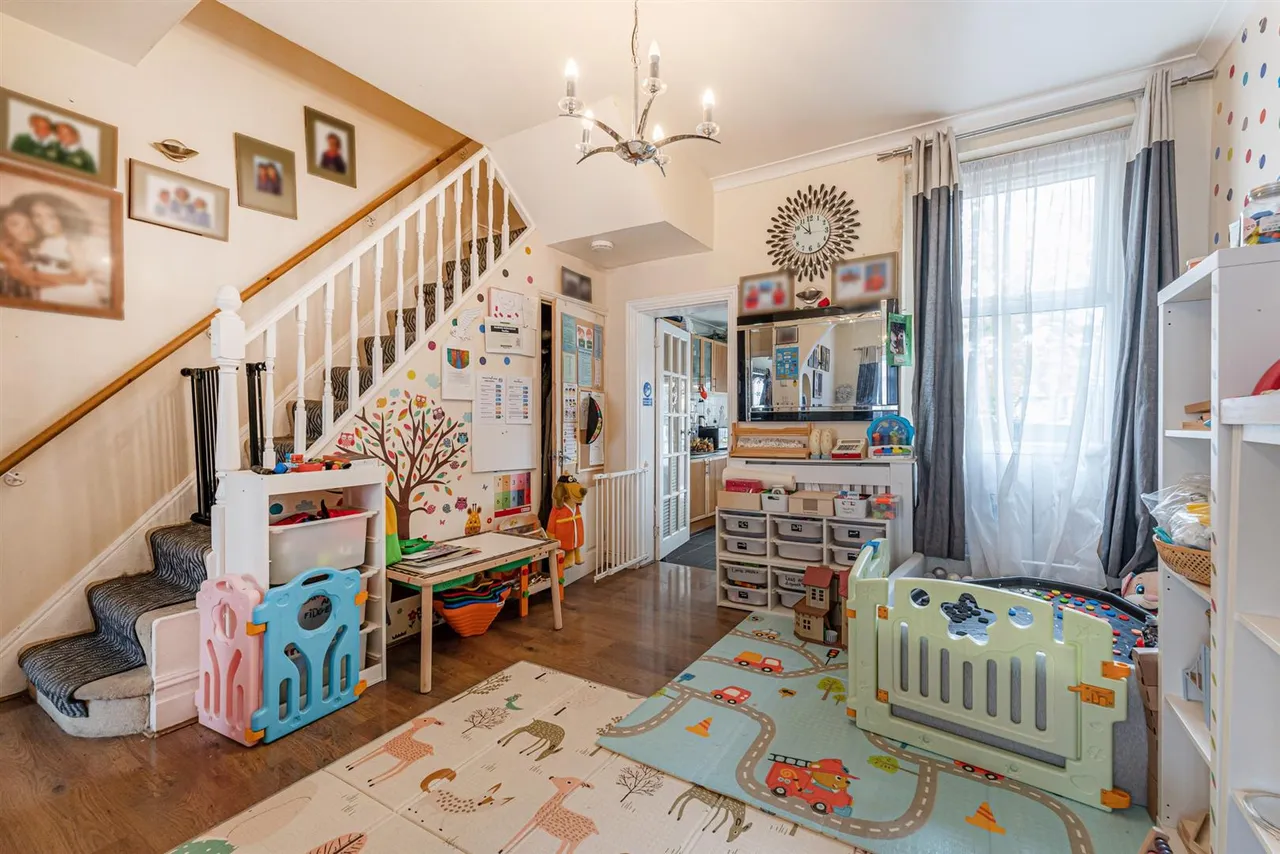 Durants Road, Enfield, EN3, photo 6