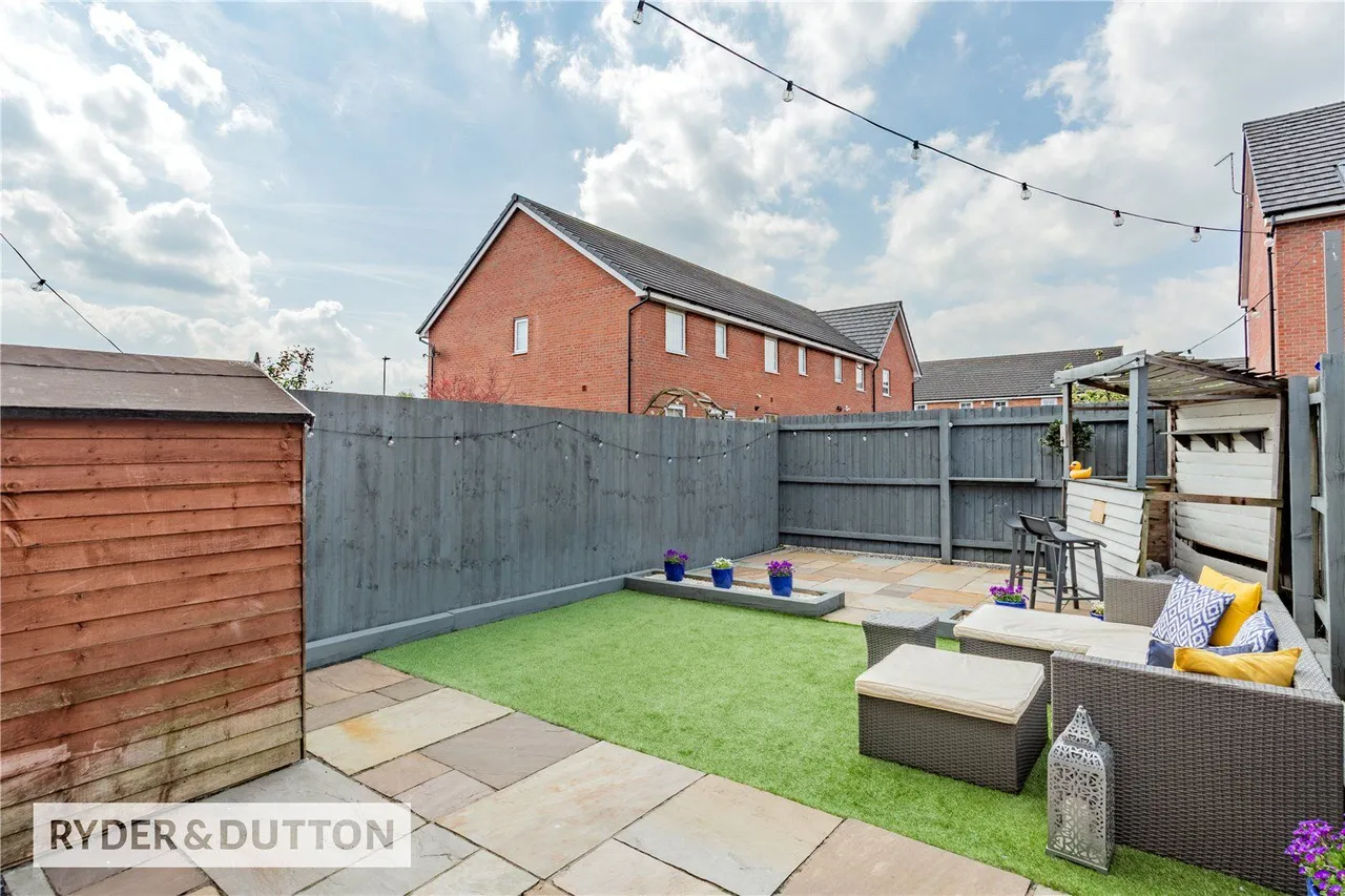 Wallis Avenue, Kingsway Village, OL16, photo 14