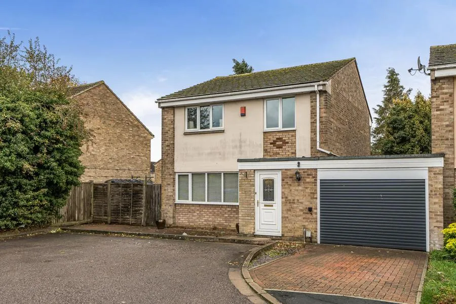 3 bed house for sale, Scott Close, Bicester, OX26