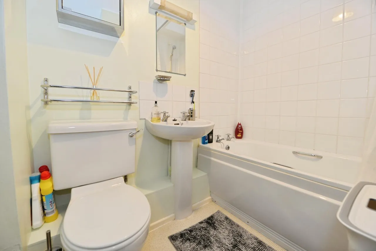 Charlton Road, Southampton, SO15, photo 8
