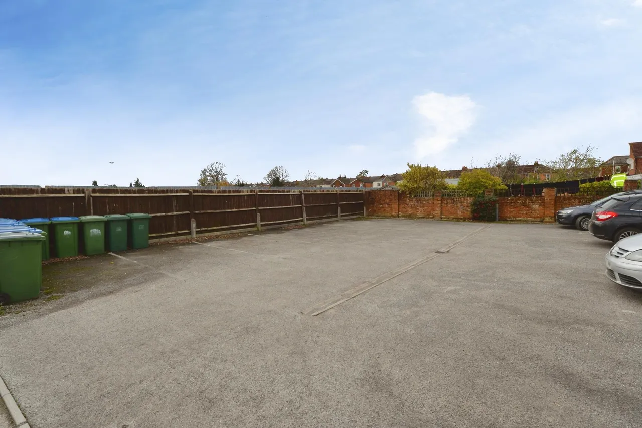 Charlton Road, Southampton, SO15, photo 11