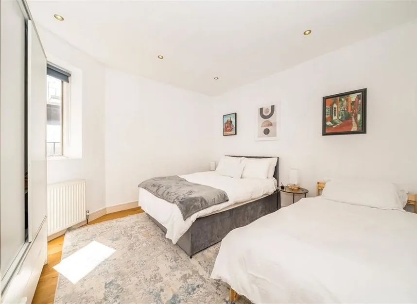 Archer Street, Fitzrovia & Covent Garden, W1D, photo 6
